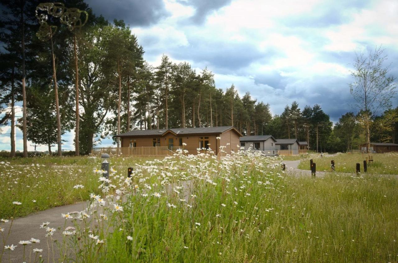 Hollicarrs - Long Lane Lodge York Dış mekan fotoğraf